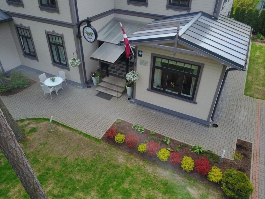 Apartments Livia Jūrkalne エクステリア 写真